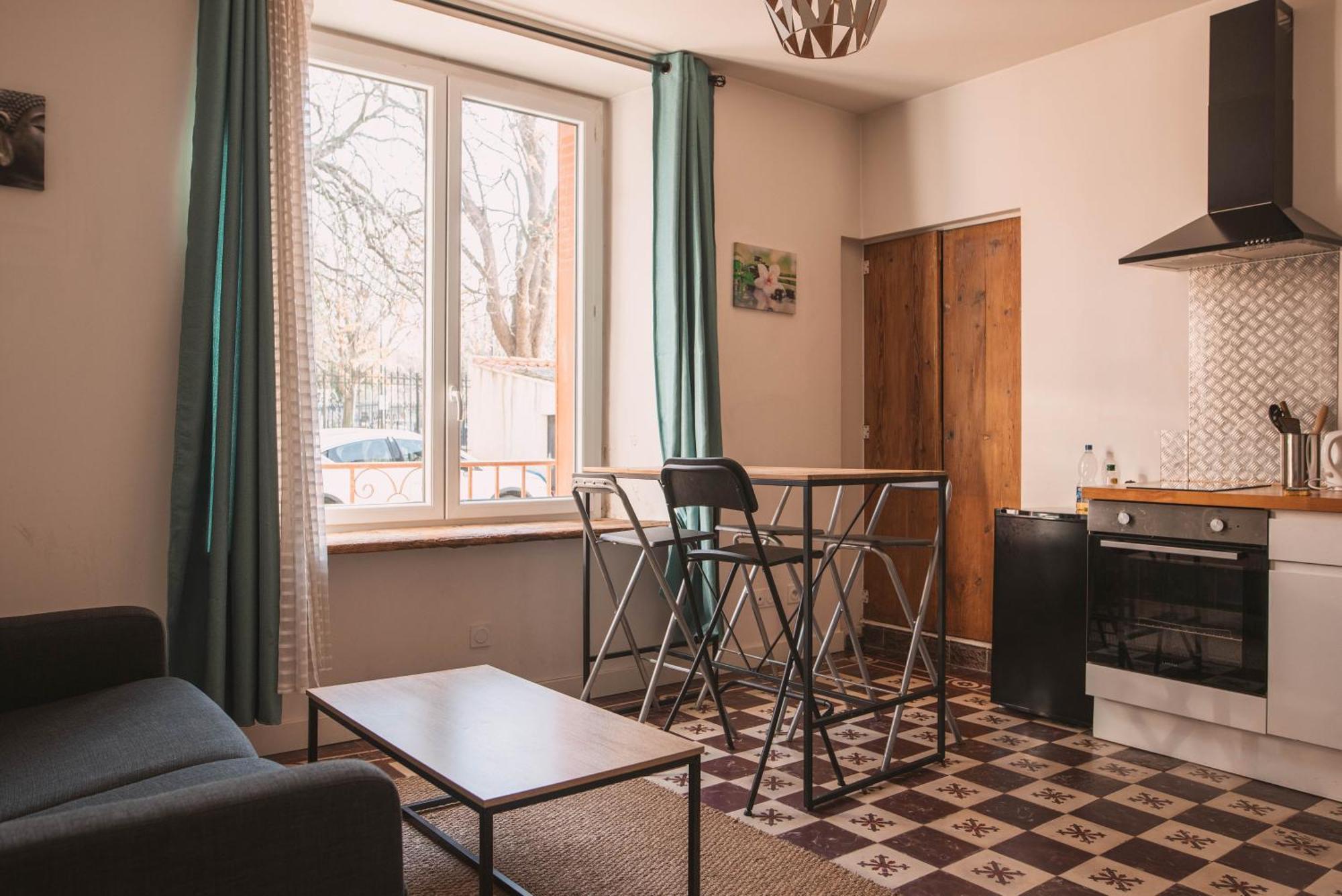 Joli Logement Centre Ville Avec Clim オランジュ エクステリア 写真